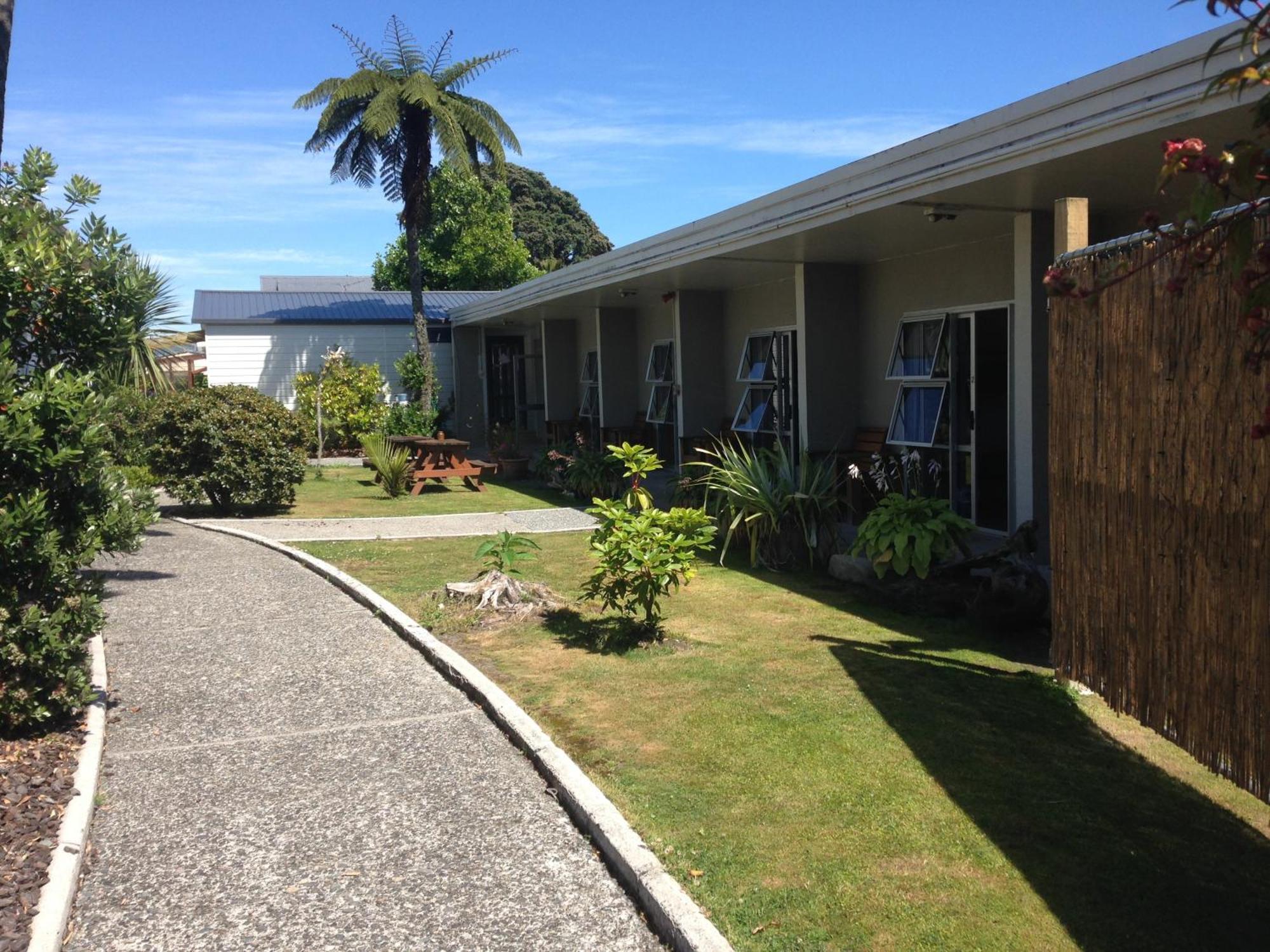 Tripinn Modern Motels & Affordable Accommodation Westport Δωμάτιο φωτογραφία
